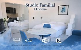 Studio familial centre ville, Parc expo, Arena